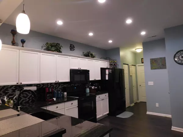 North Charleston, SC 29420,8800 Dorchester Rd #2902