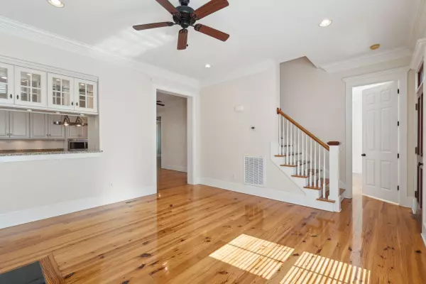 Mount Pleasant, SC 29464,41 Jane Jacobs St