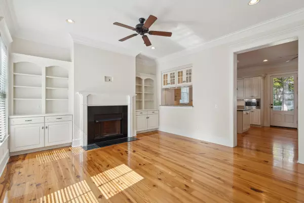 Mount Pleasant, SC 29464,41 Jane Jacobs St