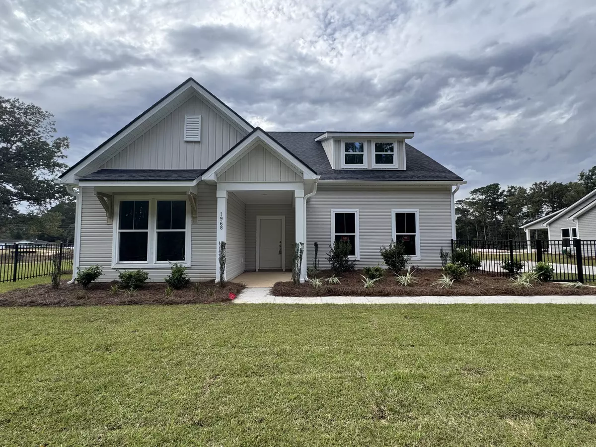 Summerville, SC 29483,1968 Central Ave