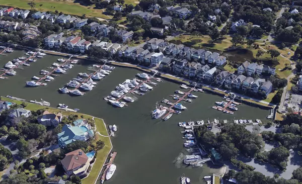 40 41st Ave #E 14, Isle Of Palms, SC 29451