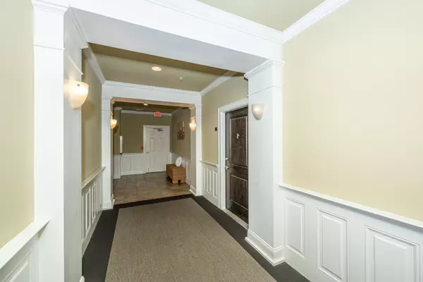 Charleston, SC 29414,2244 Ashley Crossing Drive Dr #621