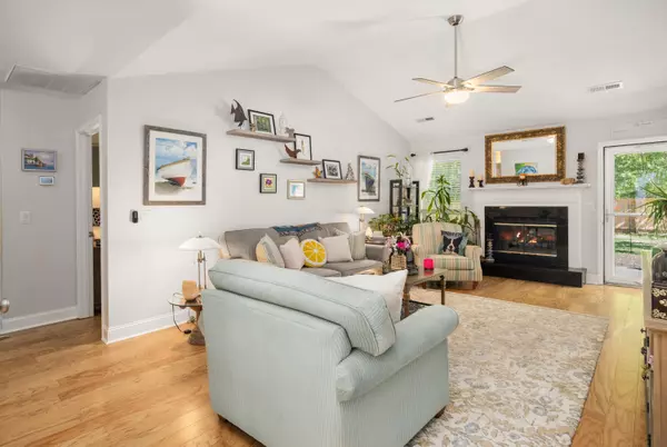 Mount Pleasant, SC 29466,3222 Morningdale Dr
