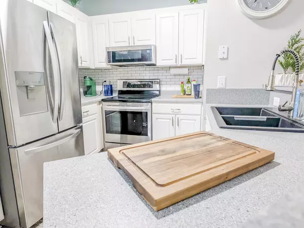 Johns Island, SC 29455,60 Fenwick Hall Aly #937