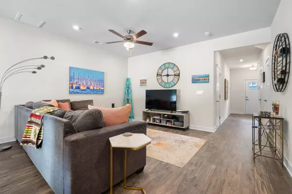 Summerville, SC 29485,210 Grand Palm Ln
