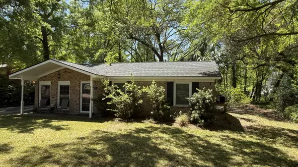 Charleston, SC 29412,1521 Camp Rd