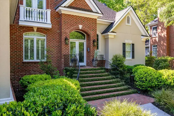 North Charleston, SC 29420,8642 W Fairway Woods Dr