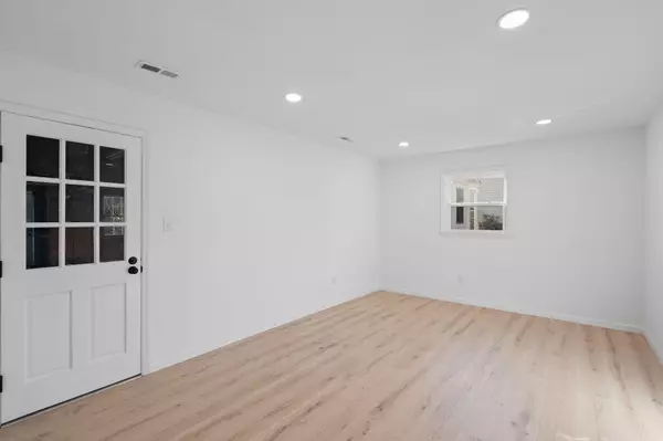 North Charleston, SC 29420,3247 Poindexter Road Rd