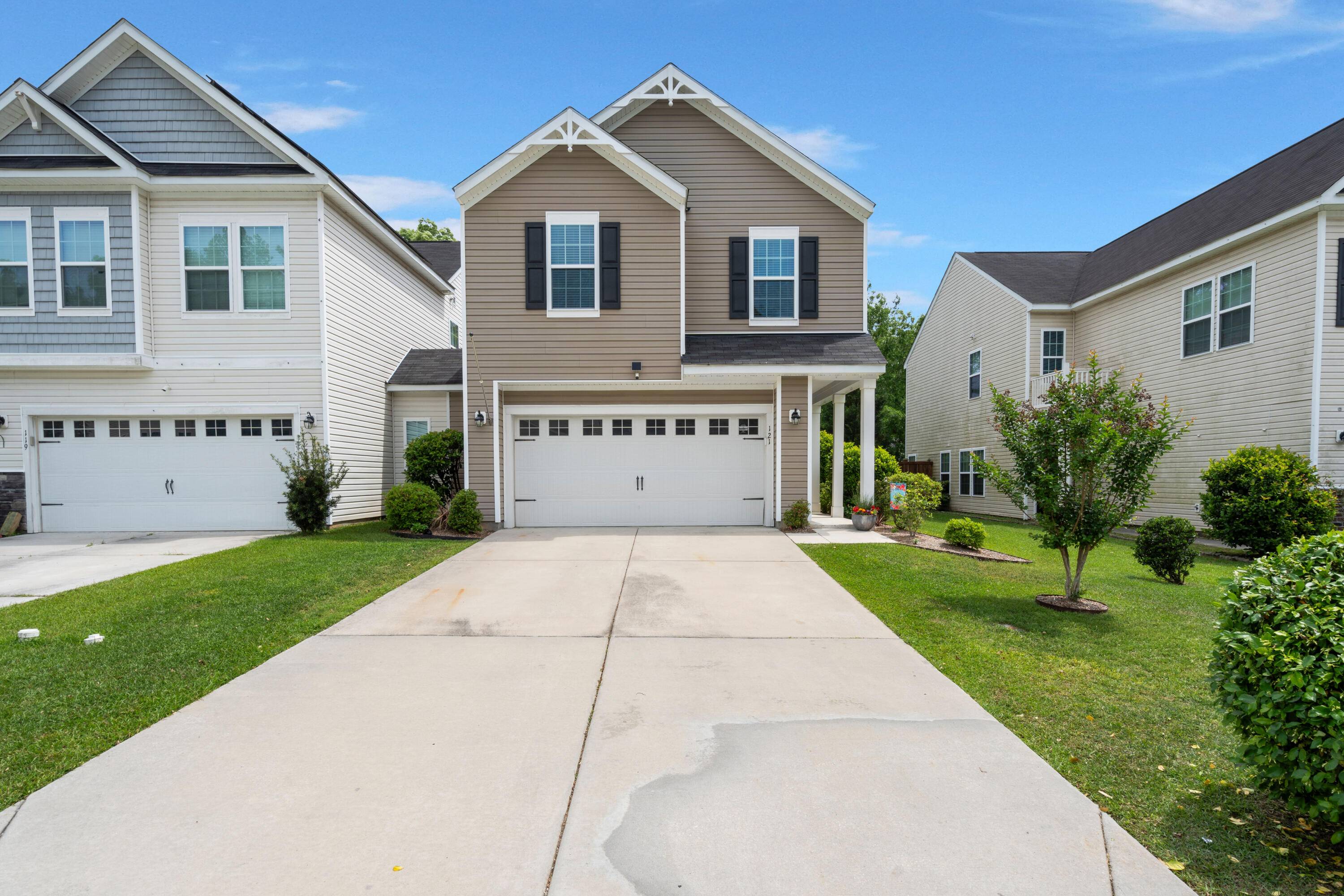 121 Dream St, Summerville, SC 29483