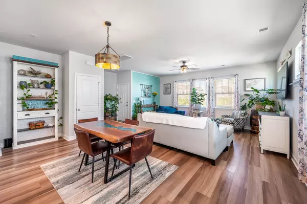 Johns Island, SC 29455,571 Mclernon