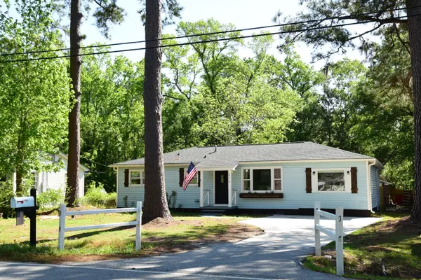 816 Savage Rd,  Charleston,  SC 29414