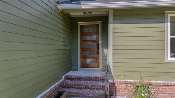 Charleston, SC 29412,1049 Bradford Ave