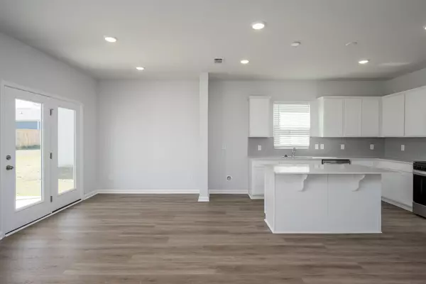 Summerville, SC 29483,211 W Bradford Pointe Dr Dr
