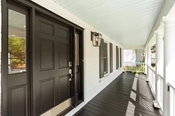 Charleston, SC 29492,193 Corn Planters St