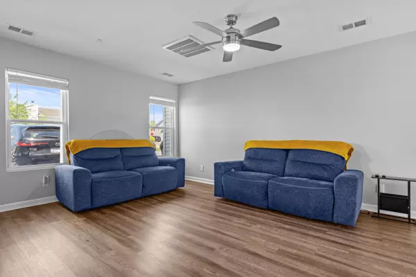 Goose Creek, SC 29445,259 Pine Shadow Dr