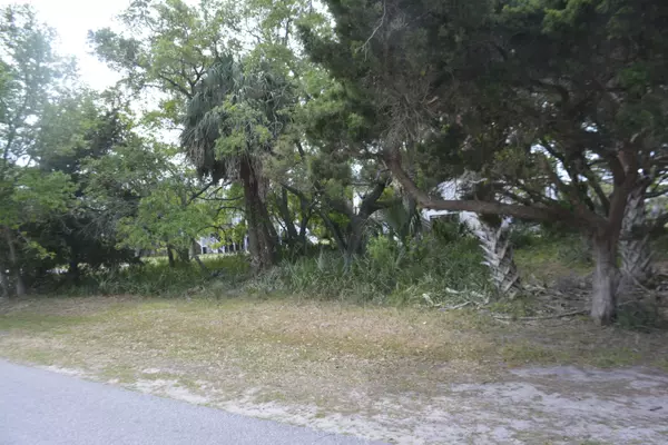 Edisto Island, SC 29438,2902 Myrtle St