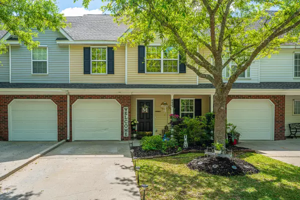 8652 Grassy Oak Trl, North Charleston, SC 29420