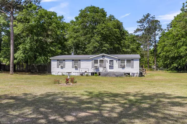 Cross, SC 29436,206 Mookees Ln