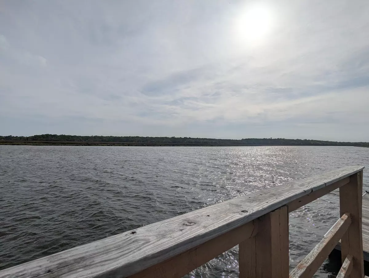 North Charleston, SC 29418,4376 Great Oak Dr