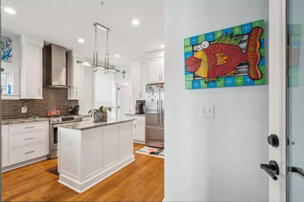 Charleston, SC 29401,62 Gadsden St #A