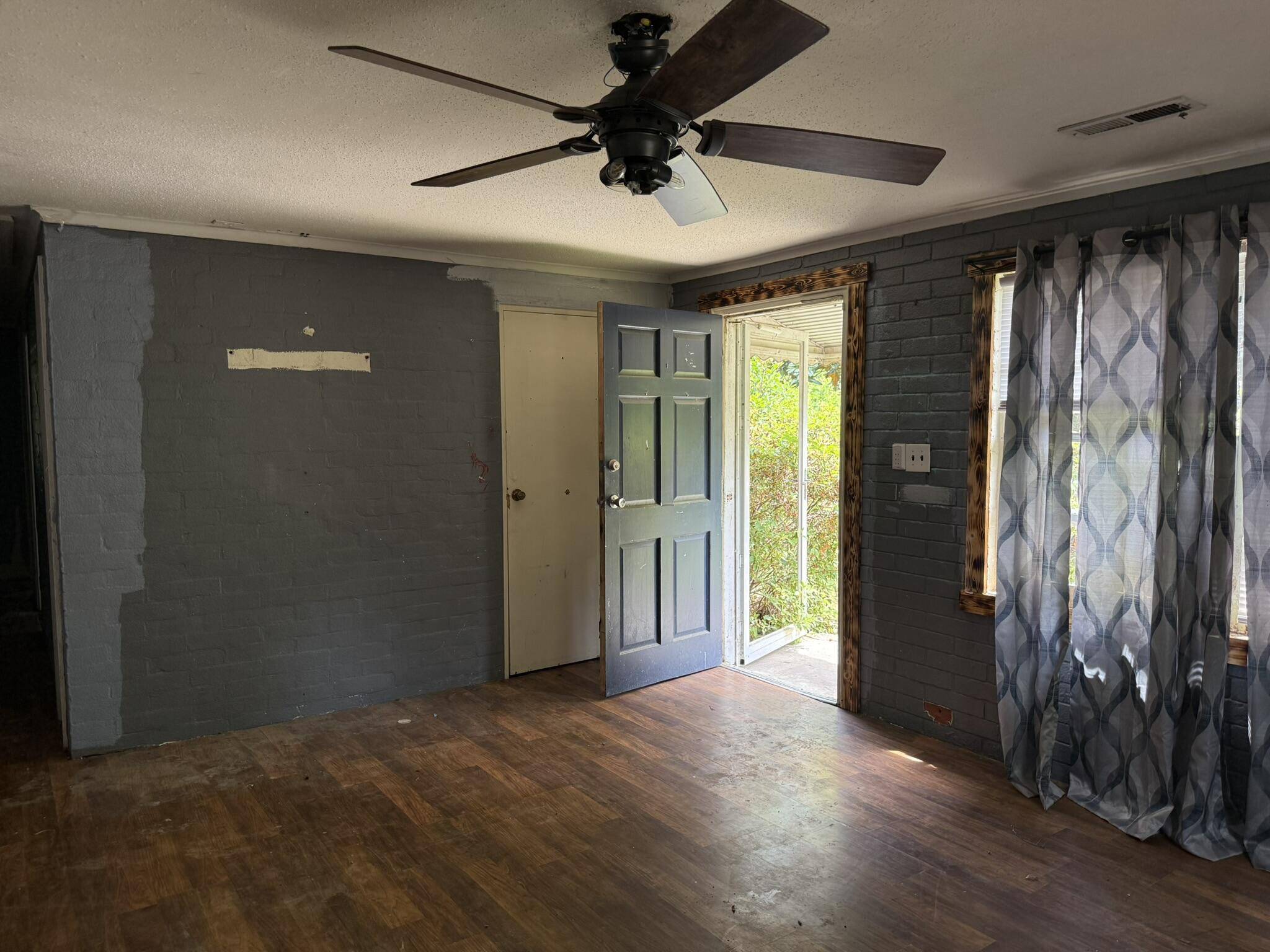 Orangeburg, SC 29115,377 Cimmaron St
