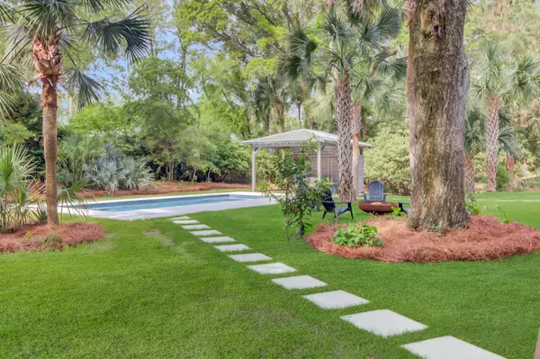 Isle Of Palms, SC 29451,126 Sparrow Dr