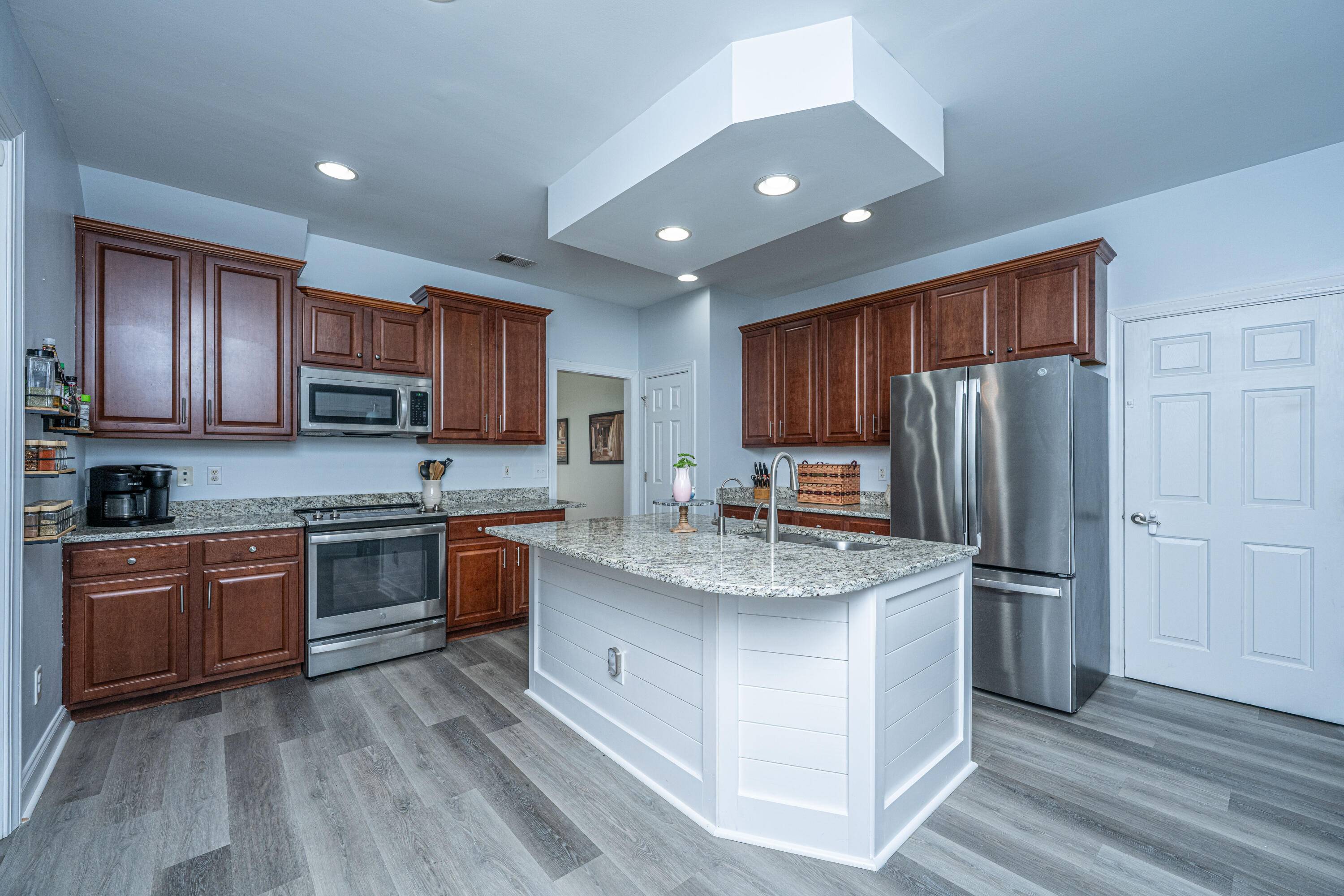 Moncks Corner, SC 29461,411 Black Horse Rd