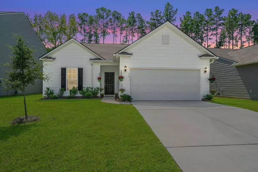 224 Hayworth Rd, Summerville, SC 29486