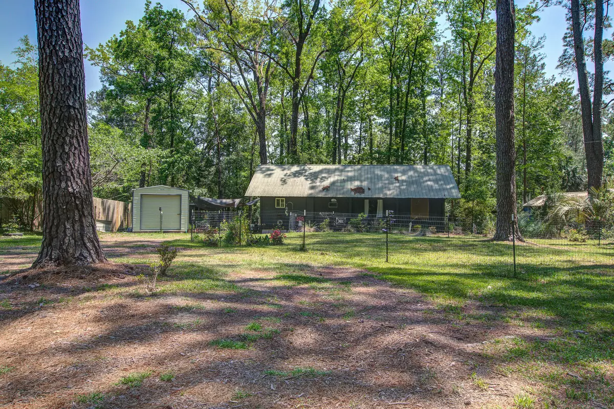 Walterboro, SC 29488,3389 Prices Bridge Ln