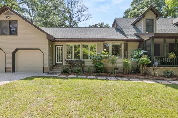 Pinopolis, SC 29469,2144 Pinopolis Rd