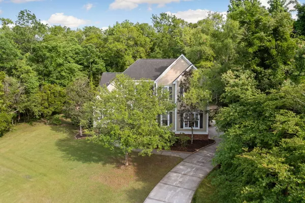 North Charleston, SC 29420,4213 Club Course Dr