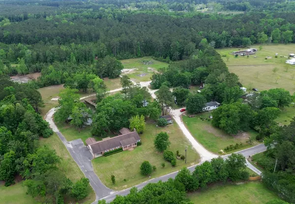 Harleyville, SC 29448,228 Dogwood Trl