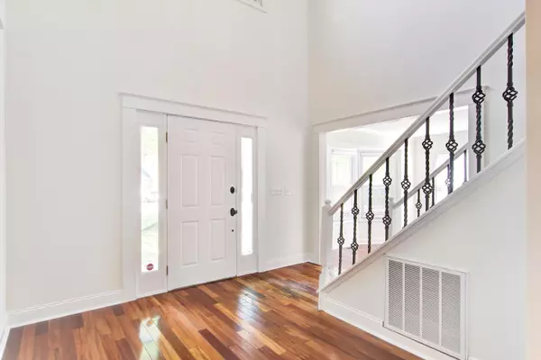 Mount Pleasant, SC 29466,1541 Diamond Blvd