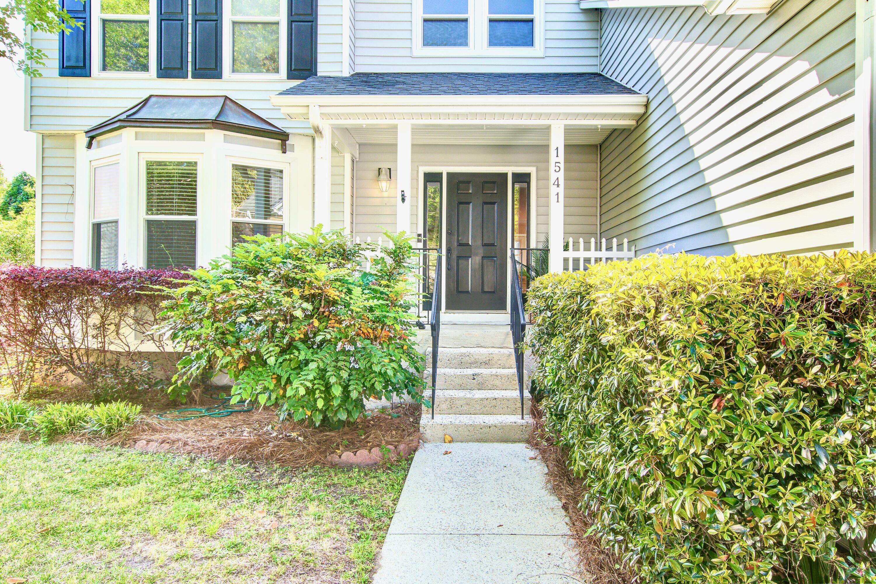 Mount Pleasant, SC 29466,1541 Diamond Blvd