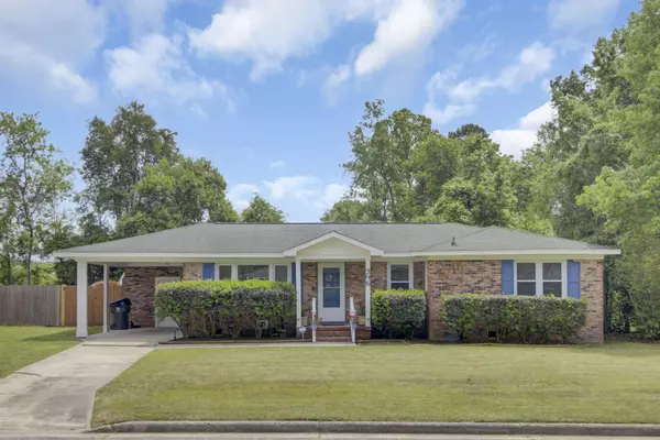 296 Oxford Rd, Ladson, SC 29456