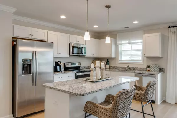 Summerville, SC 29483,333 O'Leary Circle