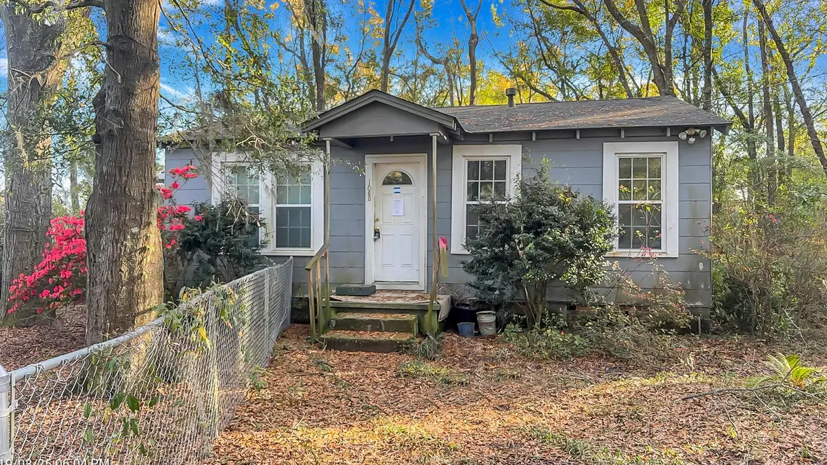 Ridgeland, SC 29936,1060 N Green St