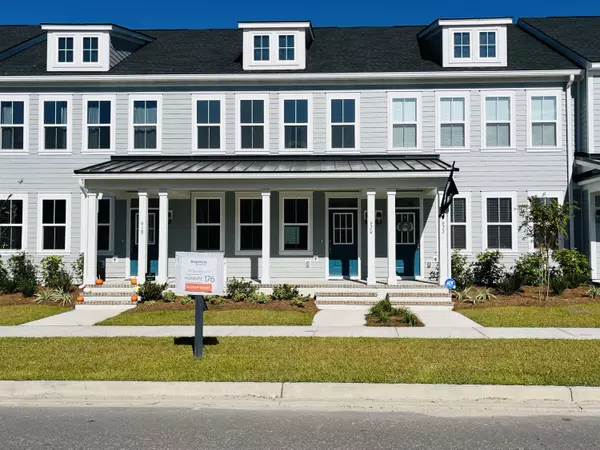 761 Blueway Ave, Summerville, SC 29486