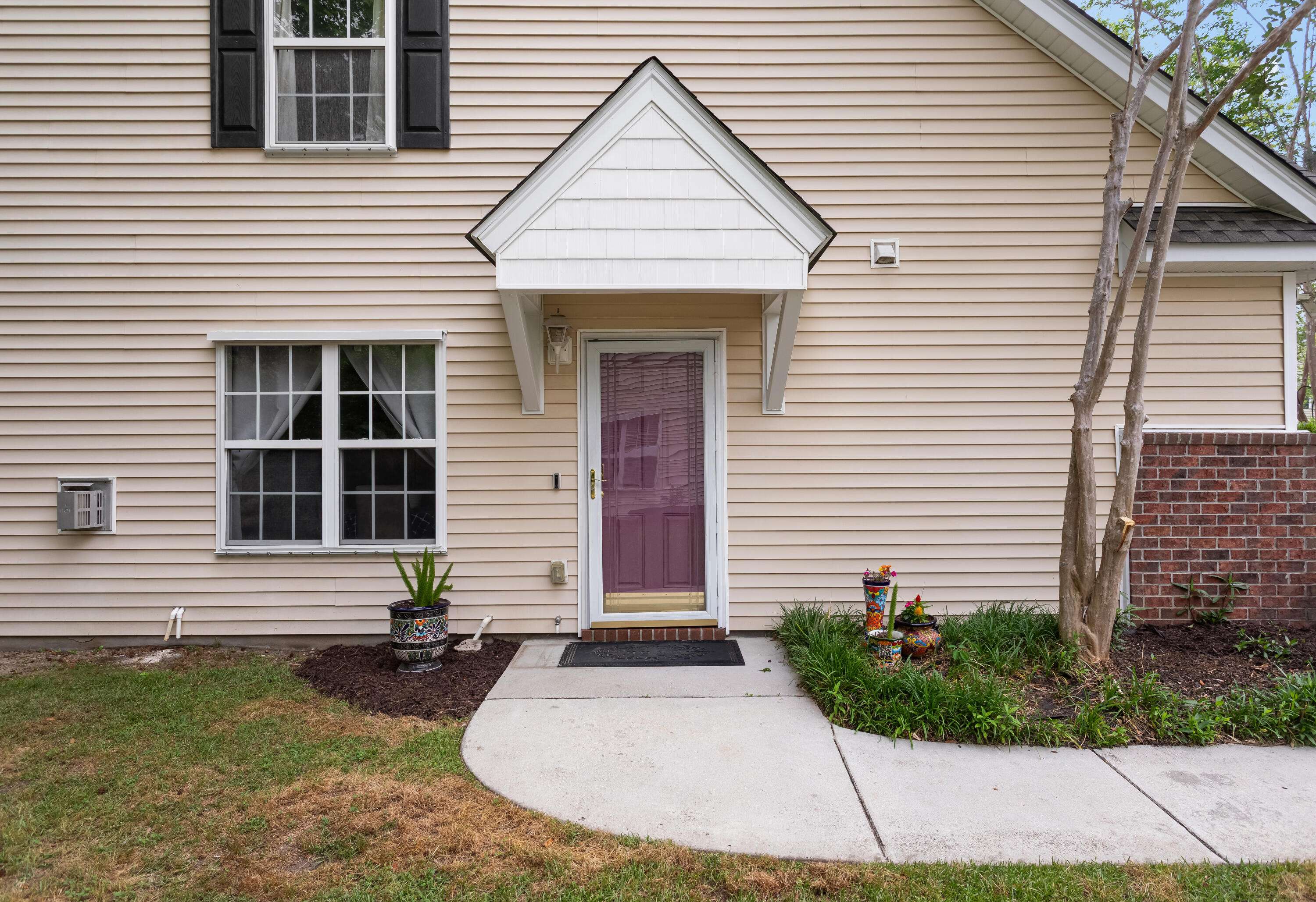 8651 Grassy Oaks Trl,  North Charleston,  SC 29420