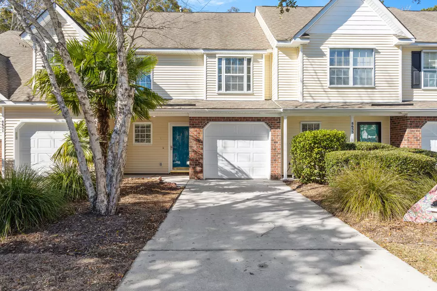 8653 Grassy Oak Trl, North Charleston, SC 29420