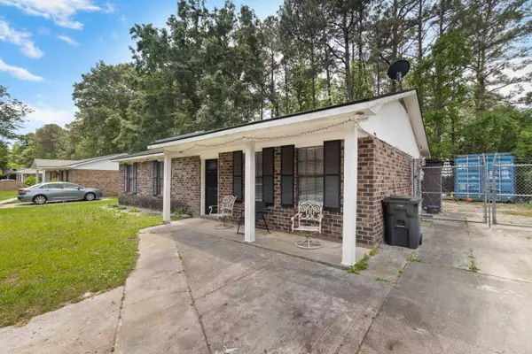 317 Dorchester Manor Blvd, North Charleston, SC 29420
