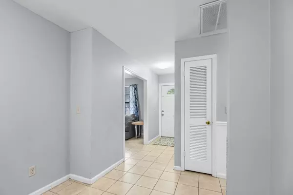 North Charleston, SC 29420,317 Dorchester Manor Blvd