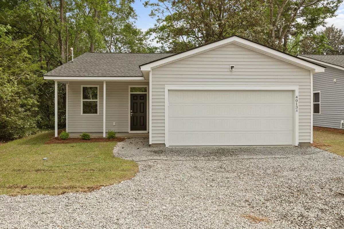Ladson, SC 29456,4013 A Ladson Rd