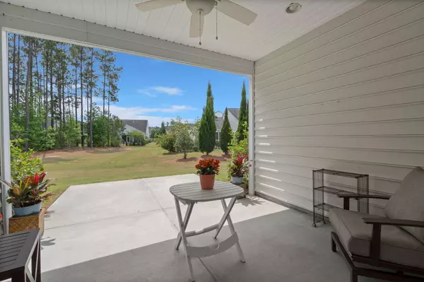 Summerville, SC 29486,423 Four Seasons Blvd
