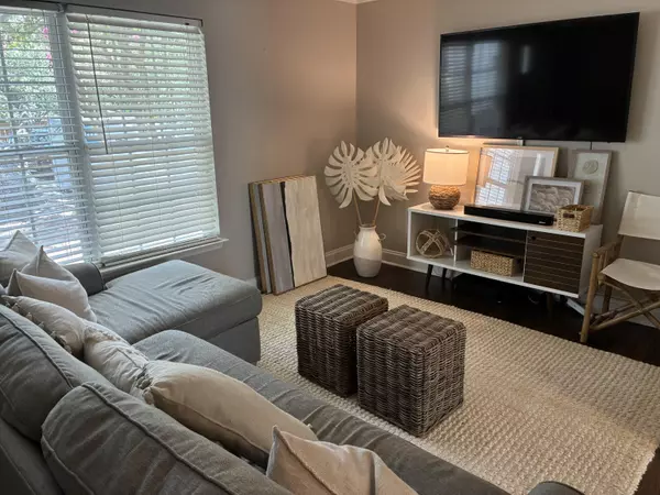 27 Brockman Dr #27-C, Charleston, SC 29412