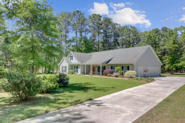 Summerville, SC 29483,209 Cheyenne Rd