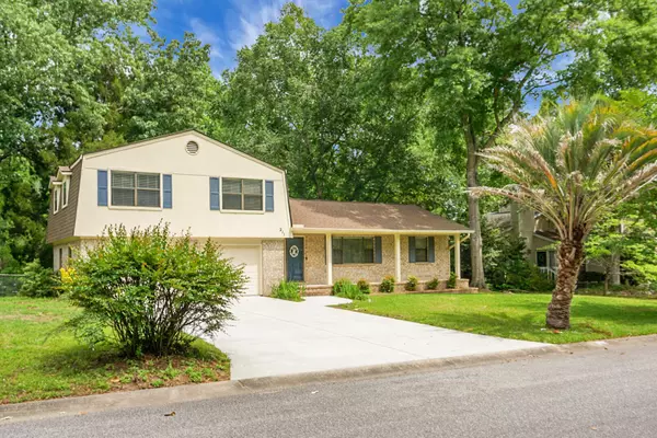 Summerville, SC 29485,211 Bramblewood Dr