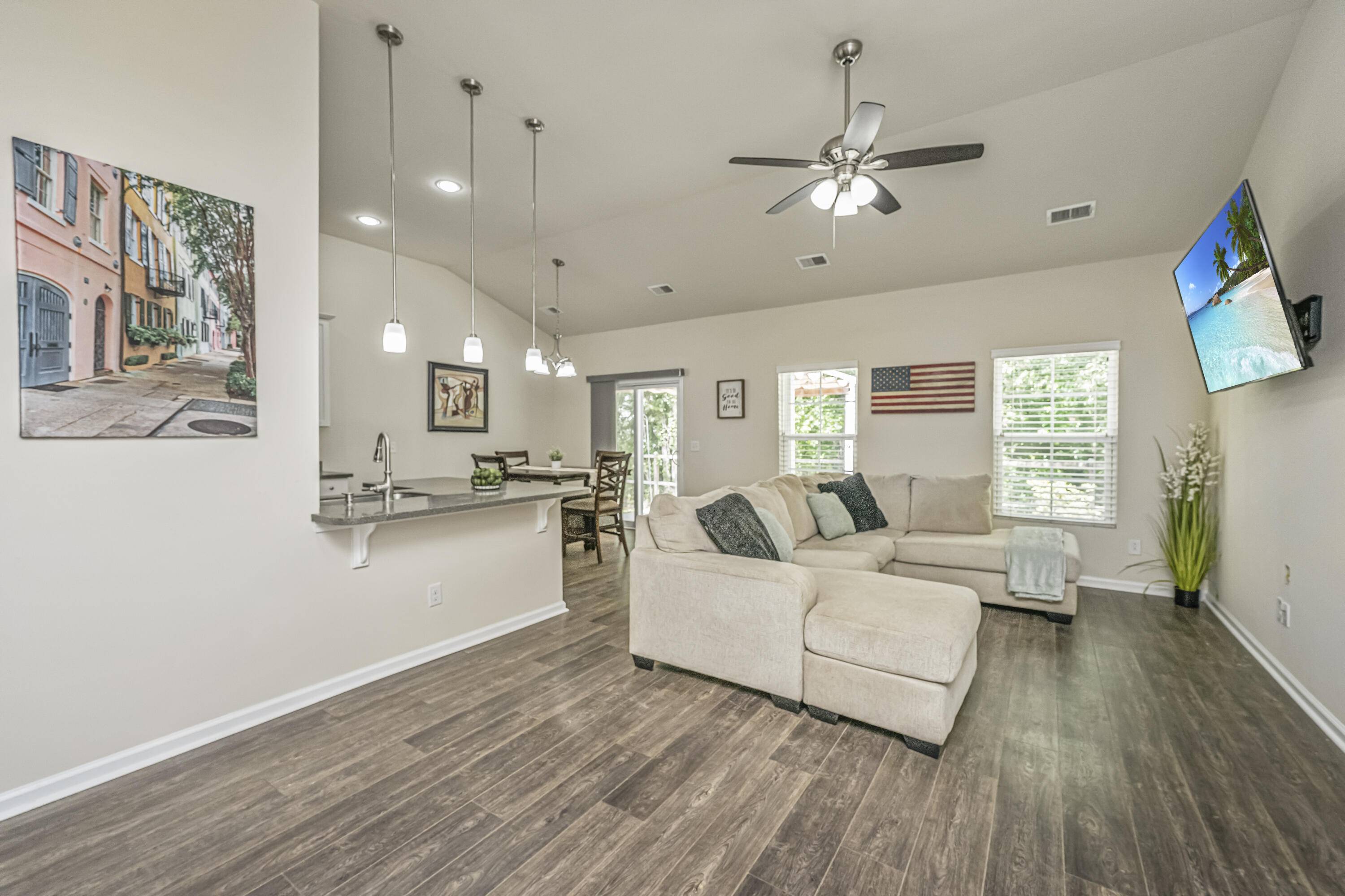 Summerville, SC 29483,409 Carousel Ct