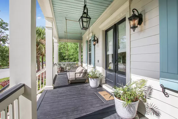 Daniel Island, SC 29492,2522 Daniel Island Dr