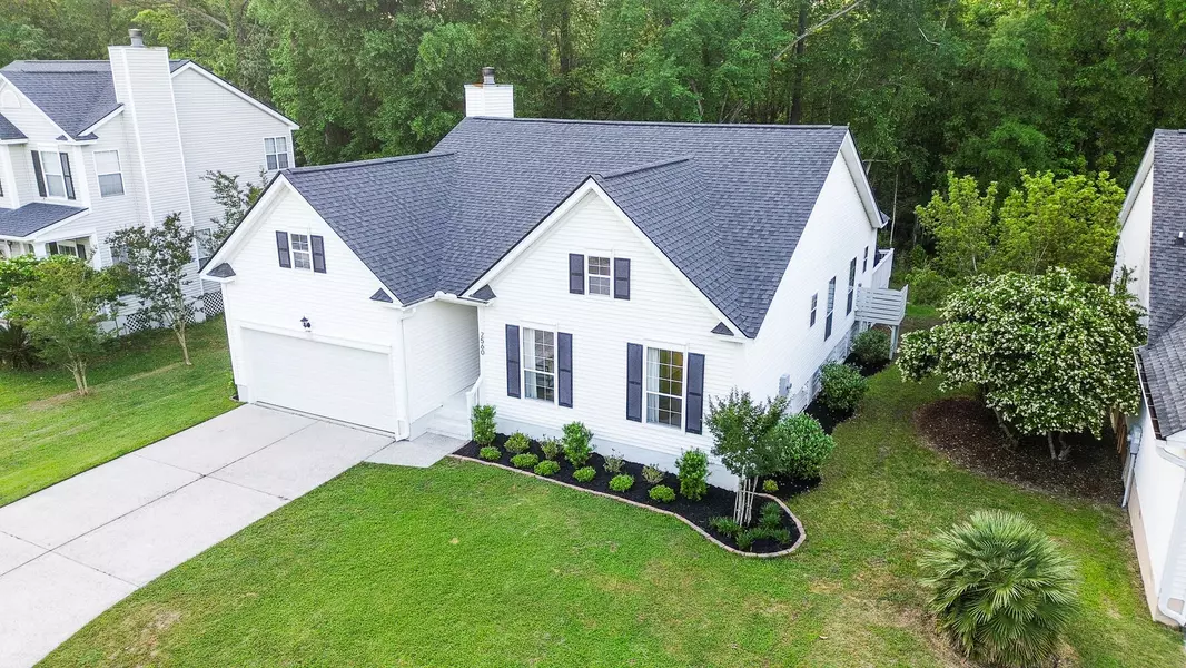 2560 Palmetto Hall Blvd, Mount Pleasant, SC 29466